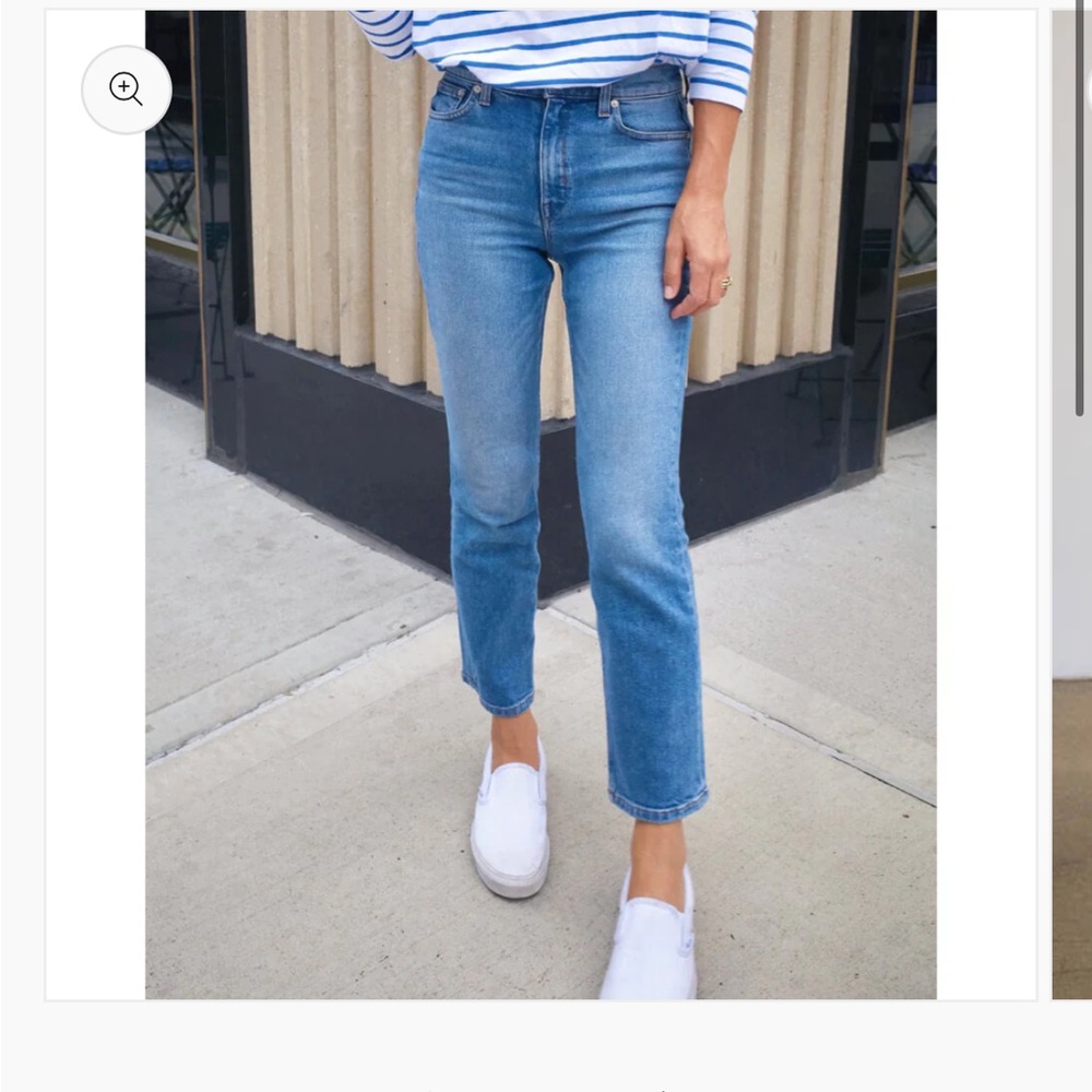 AYR Women's Straight Leg Jeans in Blue